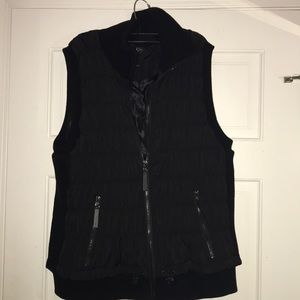 CALVIN KLEIN BLACK VEST!